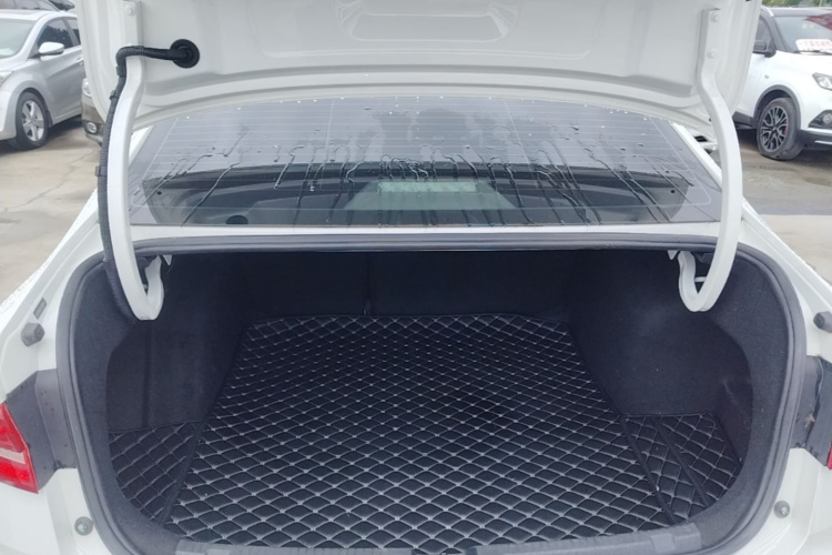 Volkswagen Lavida 2019 car image #21