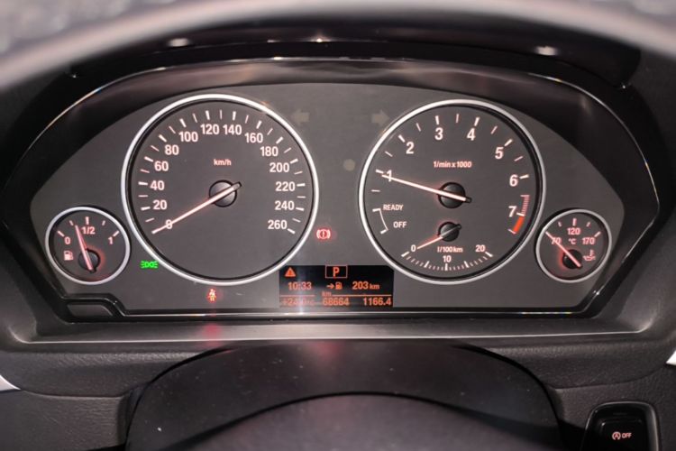 BMW 3 Series 2017 #12 BMW 3 Series 2017 car image #12