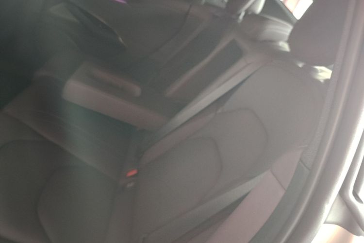 MI SU7 2025 car image #13