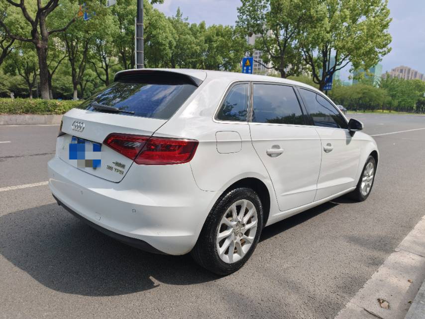 Audi A3 2015 car image #5