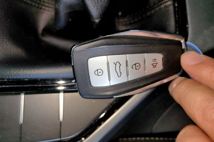 GEELY Emgrand 2021 #9 GEELY Emgrand 2021 car image #9