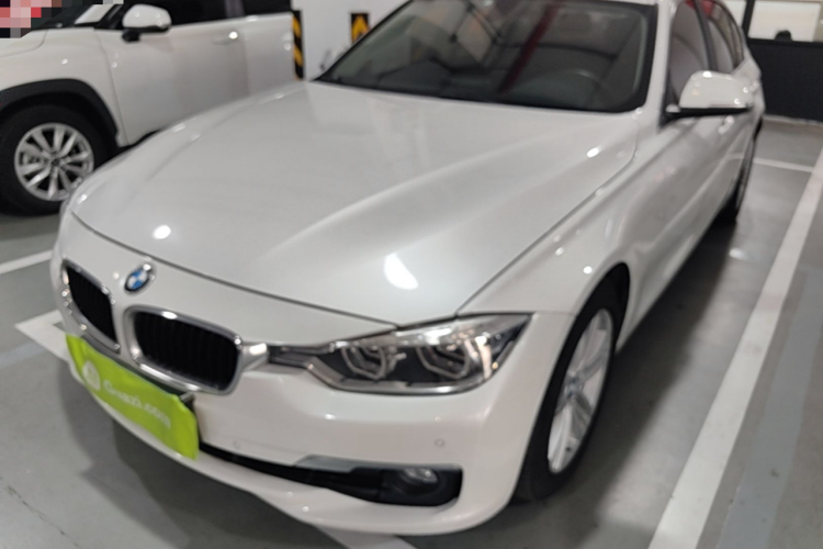 BMW 3 Series 2017 #2 BMW 3 Series 2017 car image #2