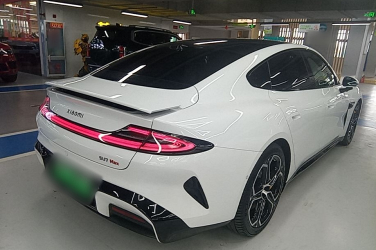 MI SU7 2025 car image #5