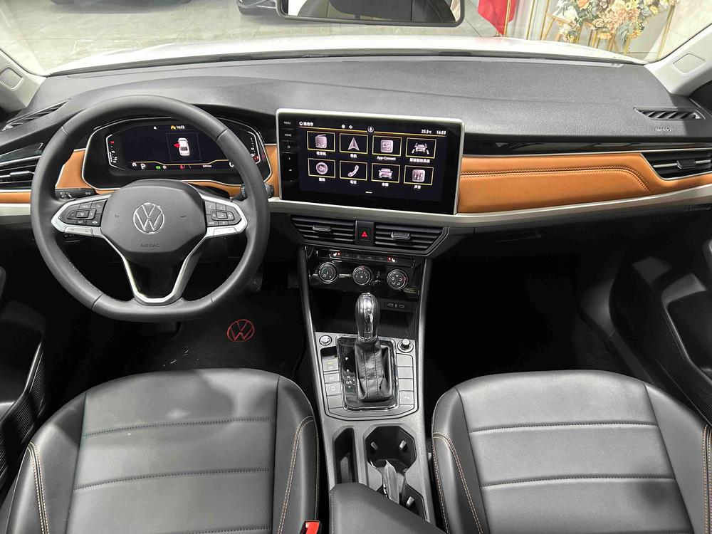 Volkswagen Bora 2022 صورة سيارة #17