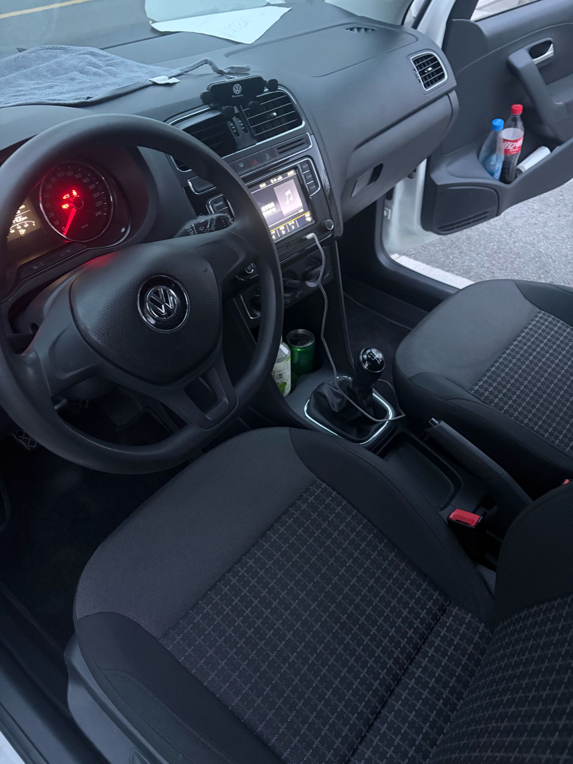 Volkswagen Polo 2014 #4 Volkswagen Polo 2014 car image #4