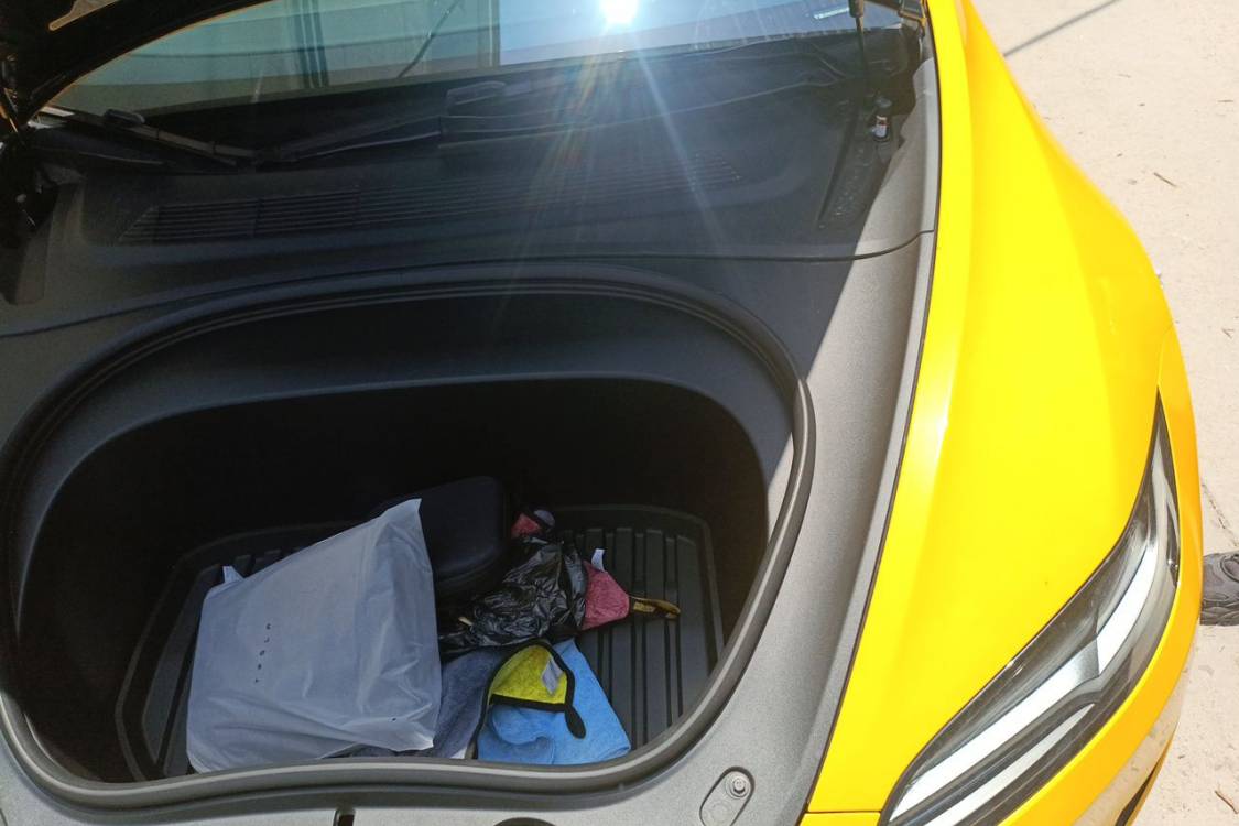Tesla Model 3 2025 imagen de coche #12