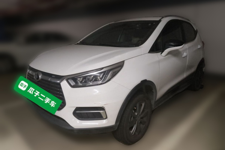 BYD Yuan New Energy 2020 #2 BYD Yuan New Energy 2020 car image #2