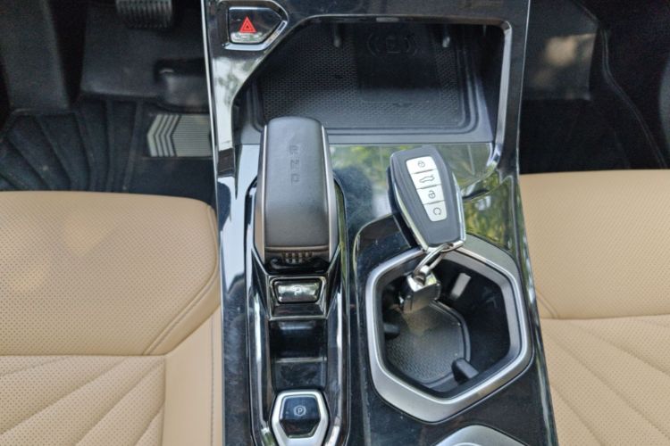 GEELY Boyue L 2023 #14 GEELY Boyue L 2023 imagen de coche #14