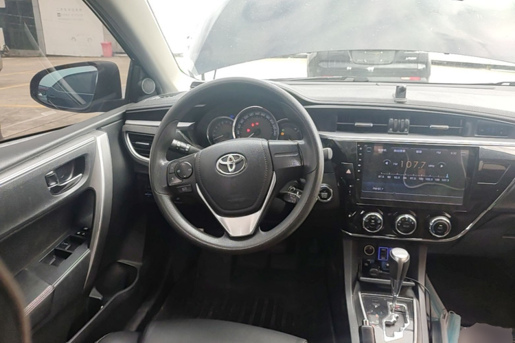 Toyota Corolla 2017 #15 Toyota Corolla 2017 car image #15