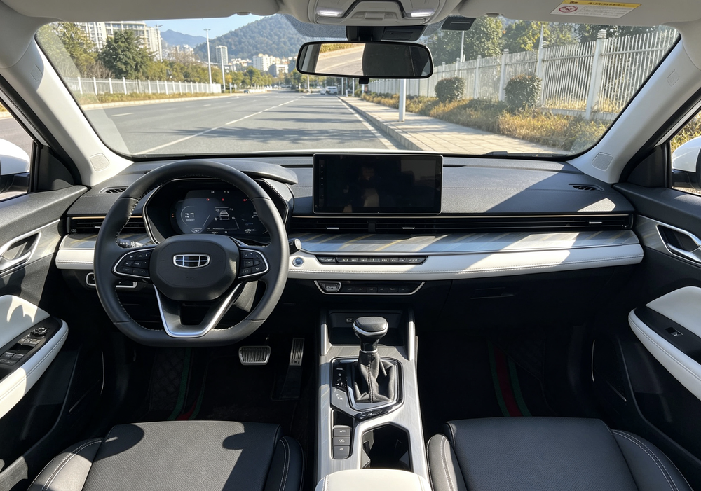 GEELY Emgrand L 2022 car image #8