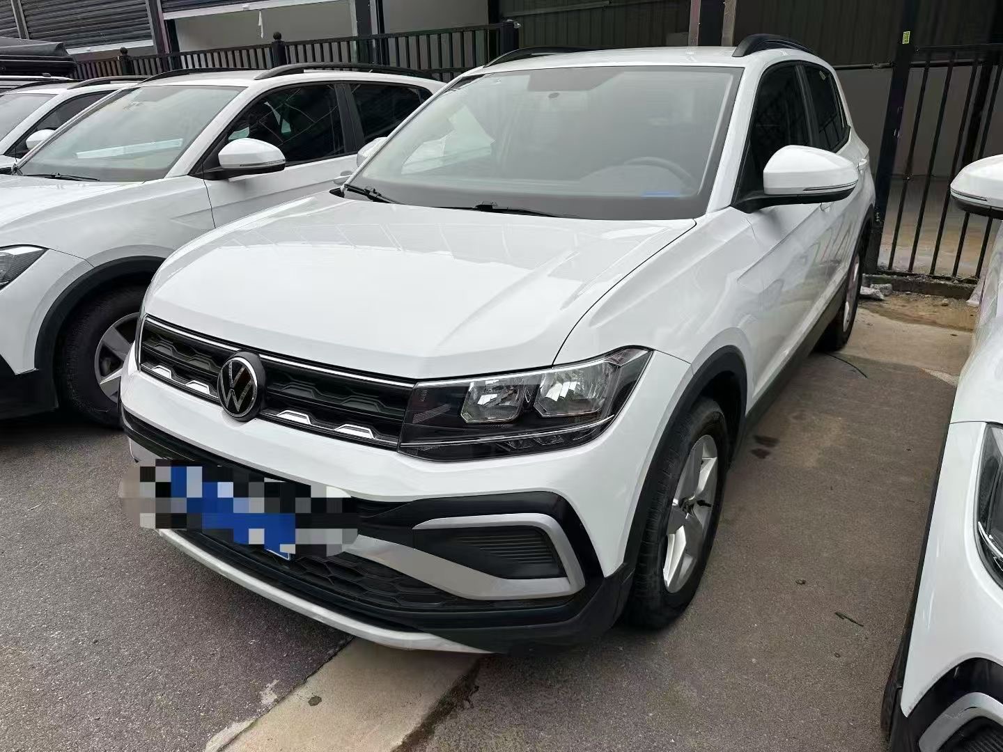 Volkswagen T-Cross 2023 汽车图片 