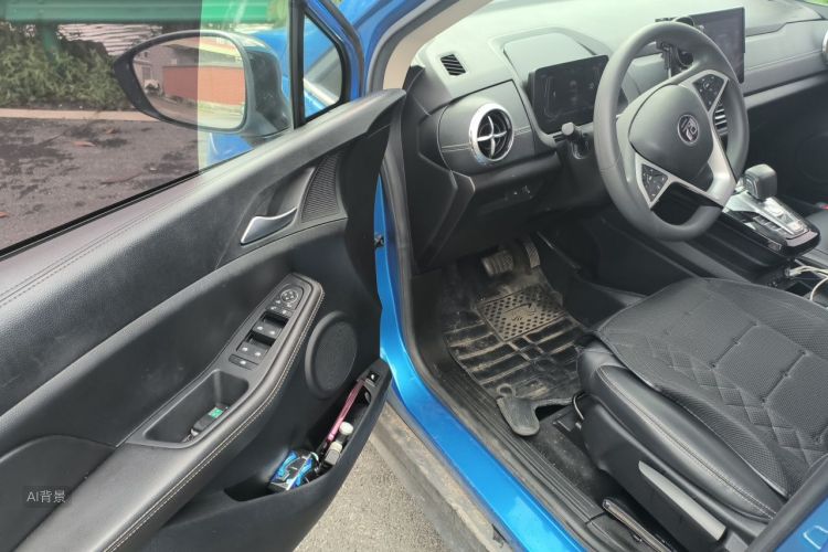 BYD Yuan New Energy 2019 car image #18