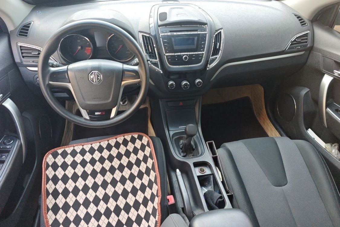 MG 5 2013 #21 MG 5 2013 صورة سيارة #21