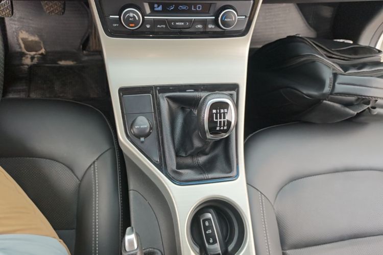 GEELY Emgrand GL 2017 #14 GEELY Emgrand GL 2017 car image #14