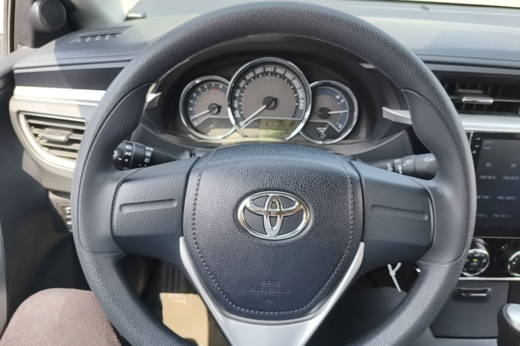 Toyota Corolla 2018 #11 Toyota Corolla 2018 car image #11