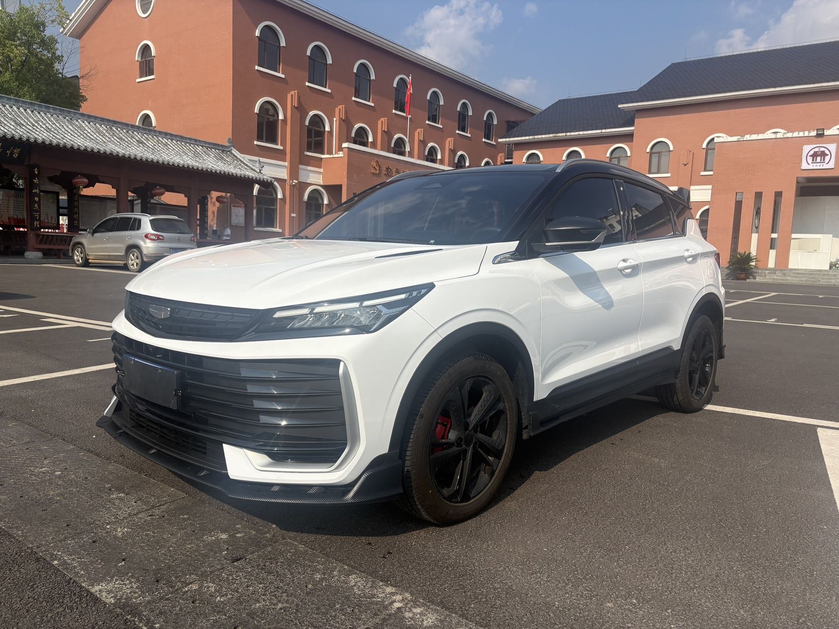 GEELY Coolray 2026 car image 