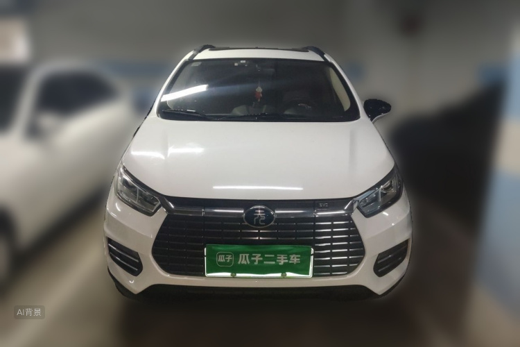 BYD Yuan New Energy 2019 #3 BYD Yuan New Energy 2019 car image #3