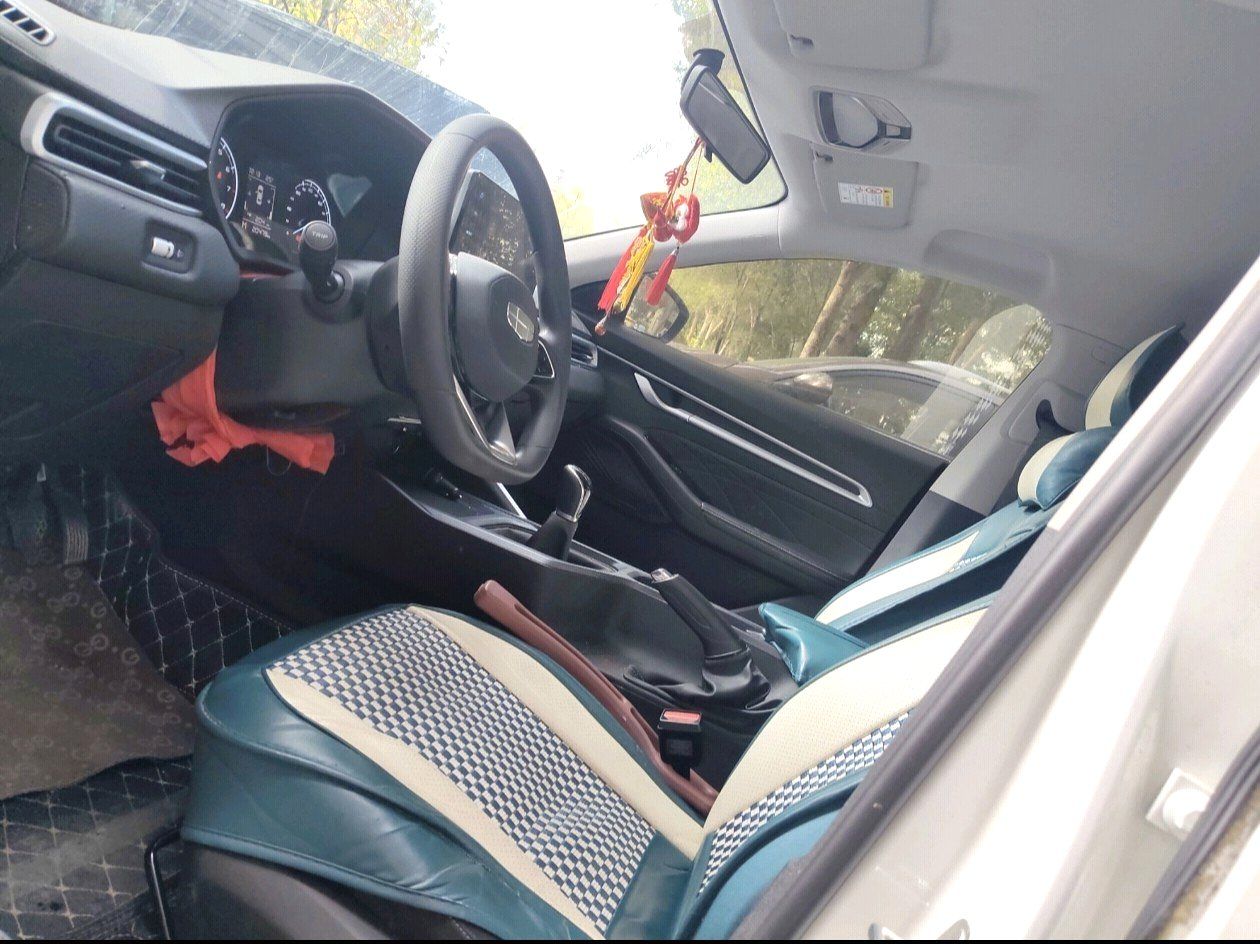GEELY Emgrand 2025 car image #7