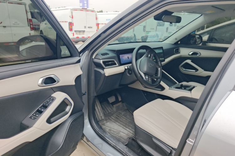 BYD YuanUP 2025 car image #16