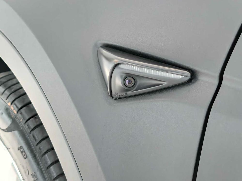 Tesla Model Y 2022 #10 Tesla Model Y 2022 car image #10