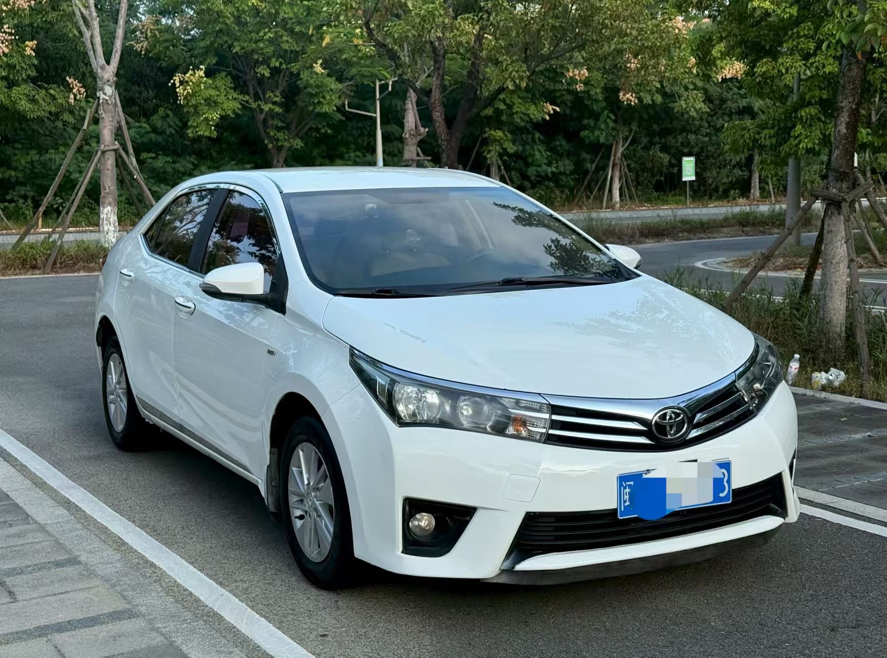 Toyota Corolla 2015 #3 Toyota Corolla 2015 car image #3