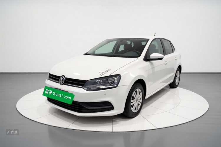 Volkswagen Polo 2015 car image #2