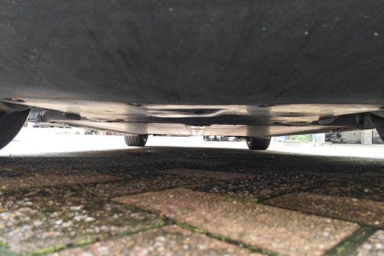 Tesla Model 3 2023 car image #26