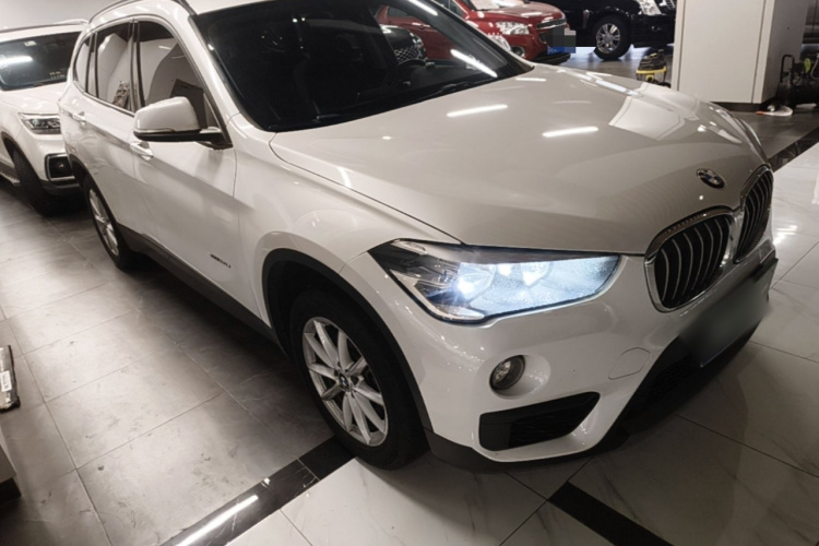 BMW X1 2017 #6 BMW X1 2017 immagine di auto #6