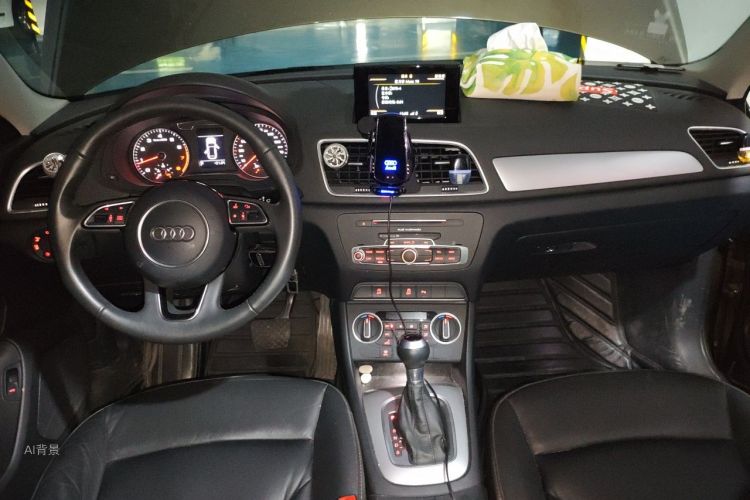 Audi Q3 2018 #11 Audi Q3 2018 car image #11