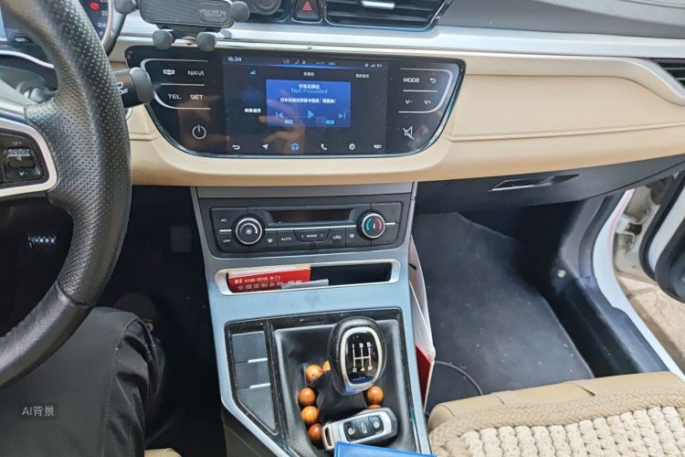GEELY Emgrand 2018 car image #15