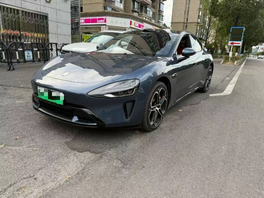 MI SU7 2025 MI SU7 2025 immagine di auto