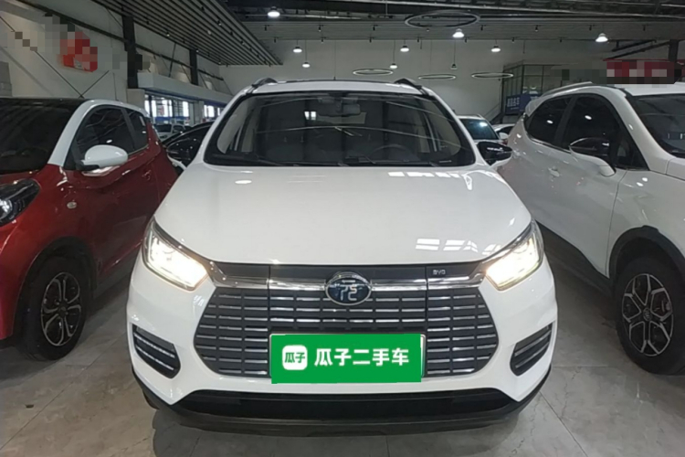 BYD Yuan New Energy 2019 immagine di auto #3