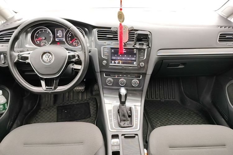 Volkswagen Golf 2017 #10 Volkswagen Golf 2017 car image #10