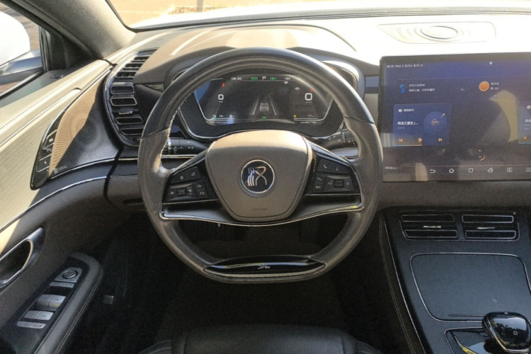 BYD Han 2021 car image #11