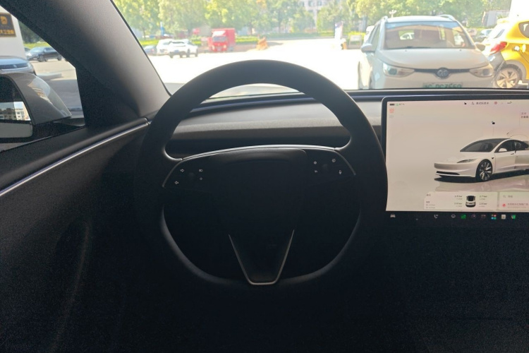Tesla Model 3 2024 #11 Tesla Model 3 2024 car image #11