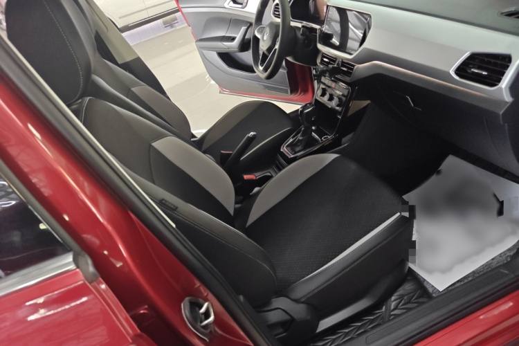 Volkswagen Tacqua 2021 car image #9