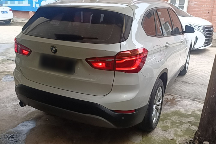 BMW X1 2017 #7 BMW X1 2017 immagine di auto #7