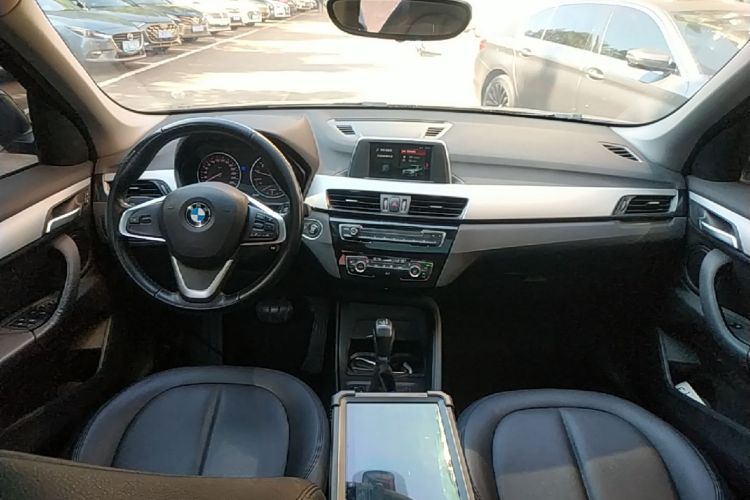 BMW X1 2017 #10 BMW X1 2017 car image #10