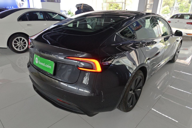Tesla Model 3 2025 #7 Tesla Model 3 2025 car image #7