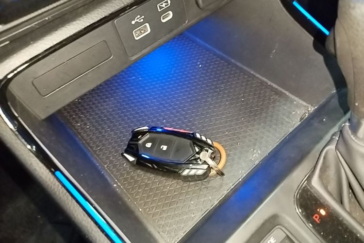 Honda CR-V 2023 car image #9