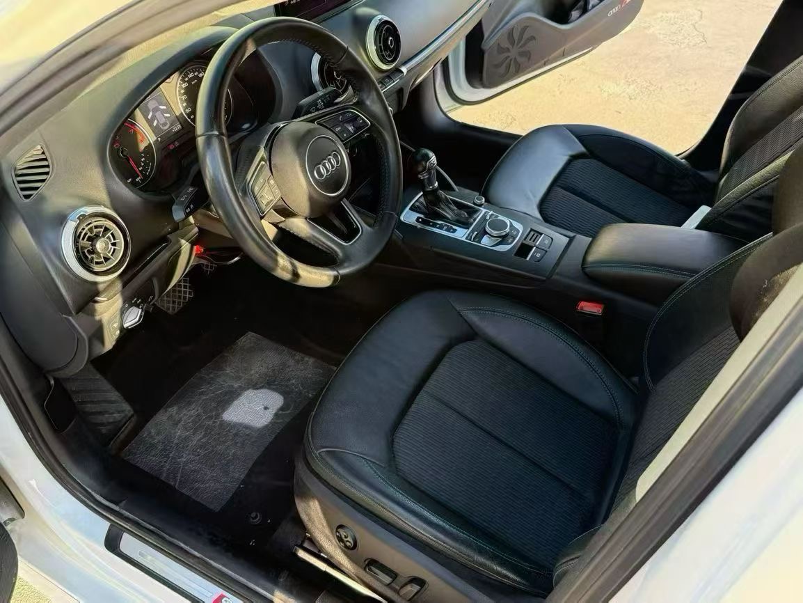 Audi A3 2019 car image #4