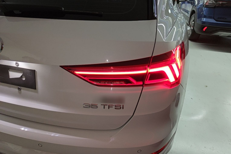Audi Q3 2020 #8 Audi Q3 2020 car image #8