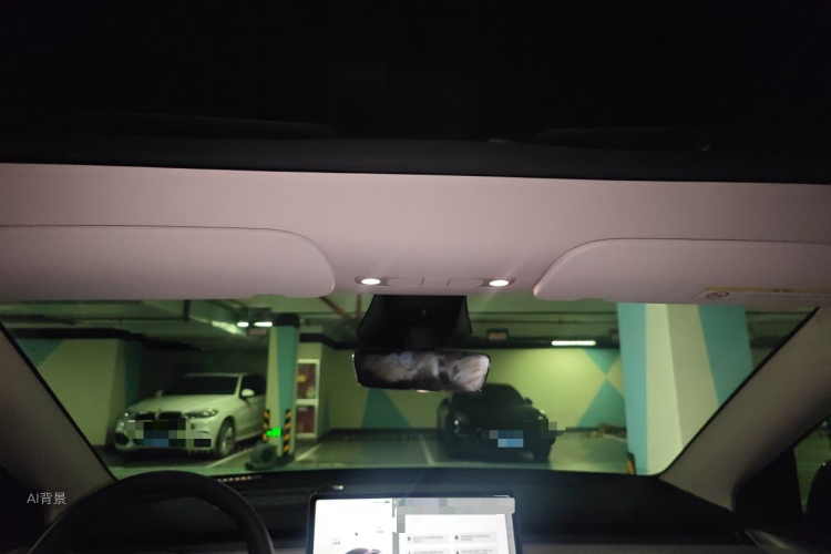 Tesla Model Y 2024 #20 Tesla Model Y 2024 car image #20