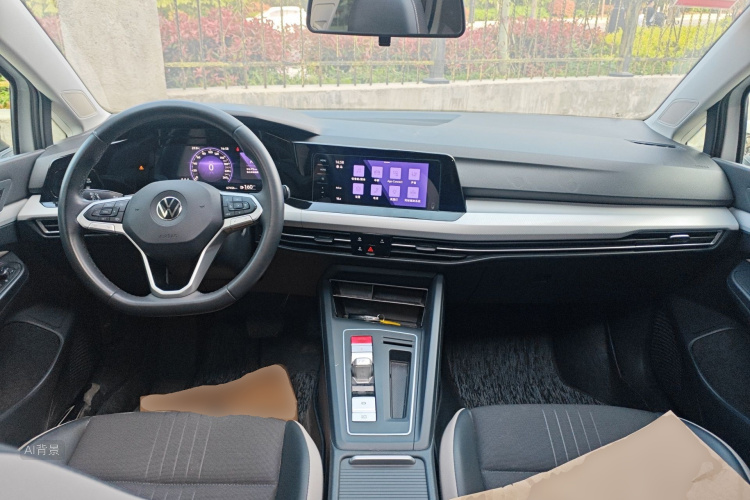 Volkswagen Golf 2023 imagem de carro #11