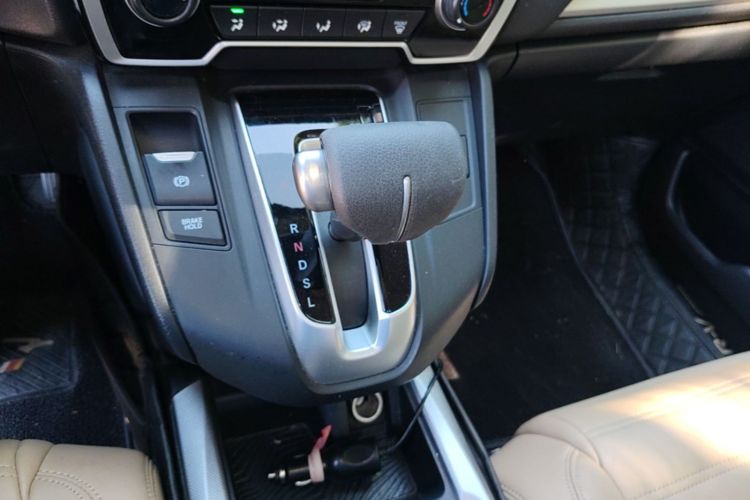 Honda CR-V 2018 #14 Honda CR-V 2018 car image #14