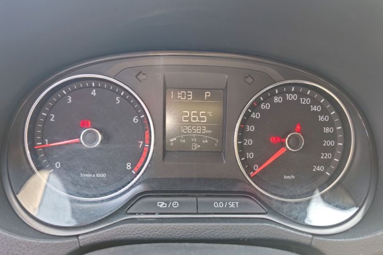 Volkswagen Polo 2016 #12 Volkswagen Polo 2016 car image #12
