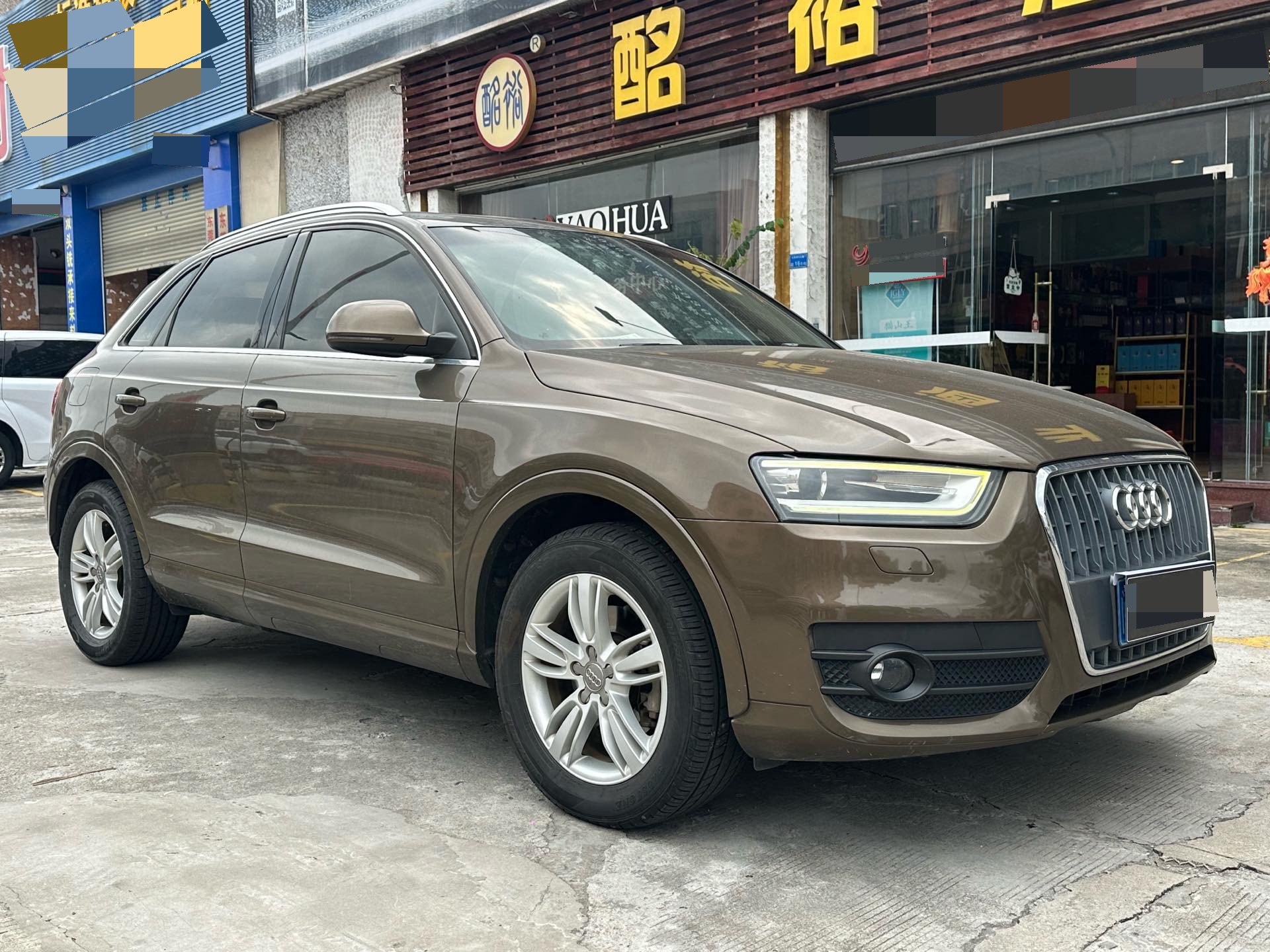 Audi Q3 2014 car image #3