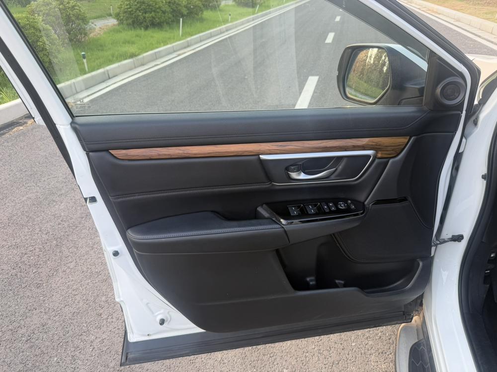 Honda CR-V 2017 immagine di auto #8