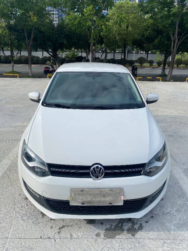Volkswagen Polo 2013 immagine di auto #2
