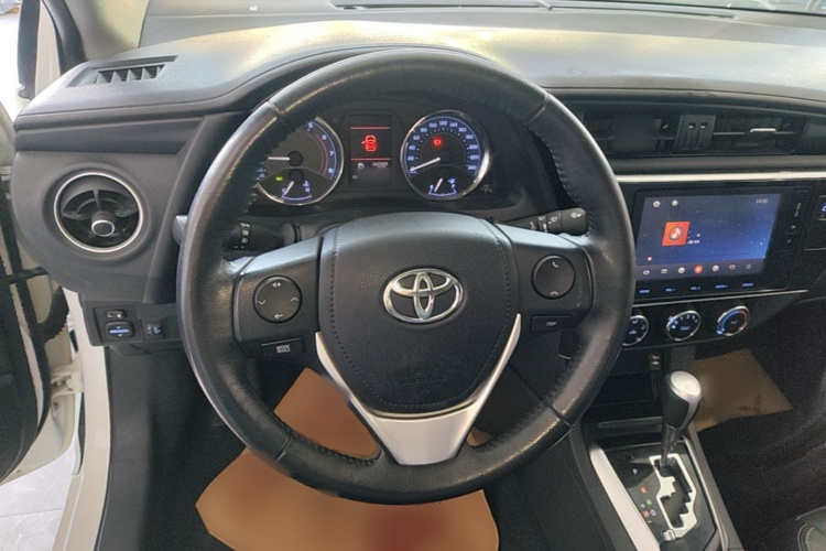 Toyota Corolla 2017 #11 Toyota Corolla 2017 car image #11